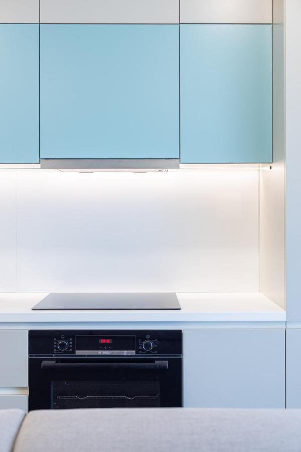 Il Lago - Turquoise - Cozy Luxurious Smart Home By The Lake Voluntari Esterno foto