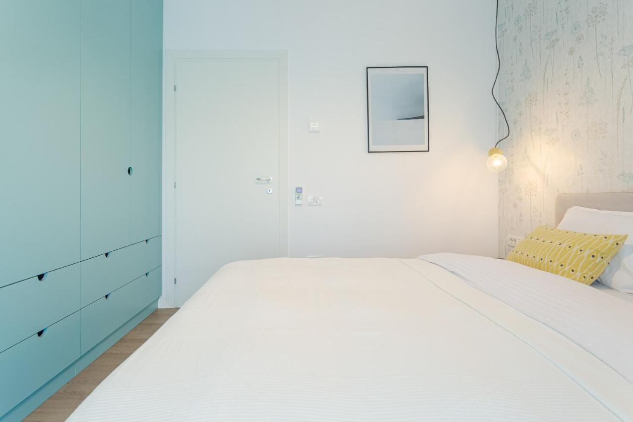 Il Lago - Turquoise - Cozy Luxurious Smart Home By The Lake Voluntari Esterno foto